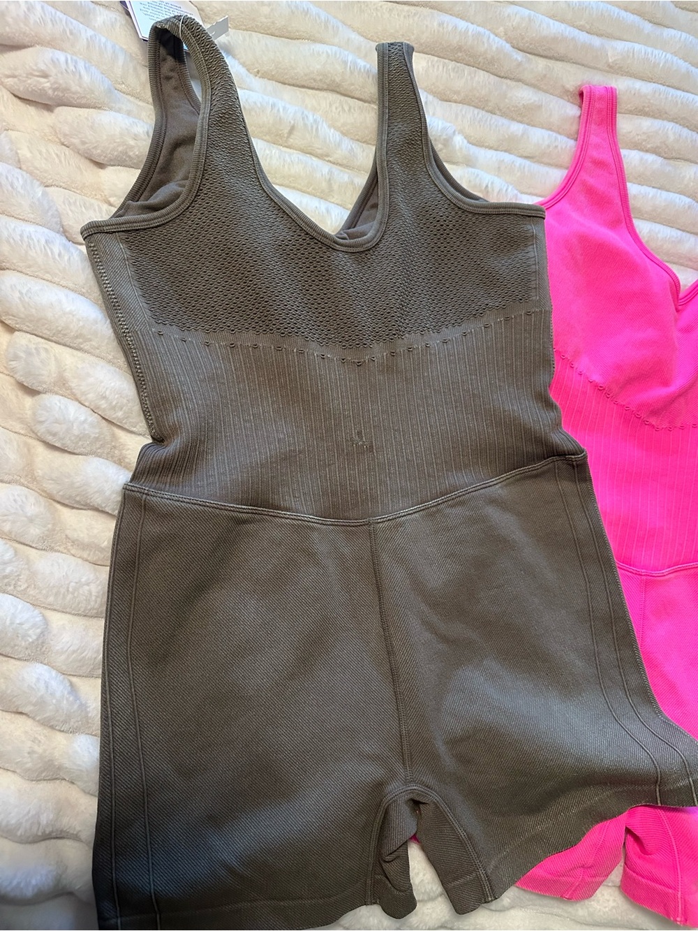JoyLab Ribbed V-Neck Short Romper — Olive Green & Hot Pink - Set of 2 - Picture 3 of 9